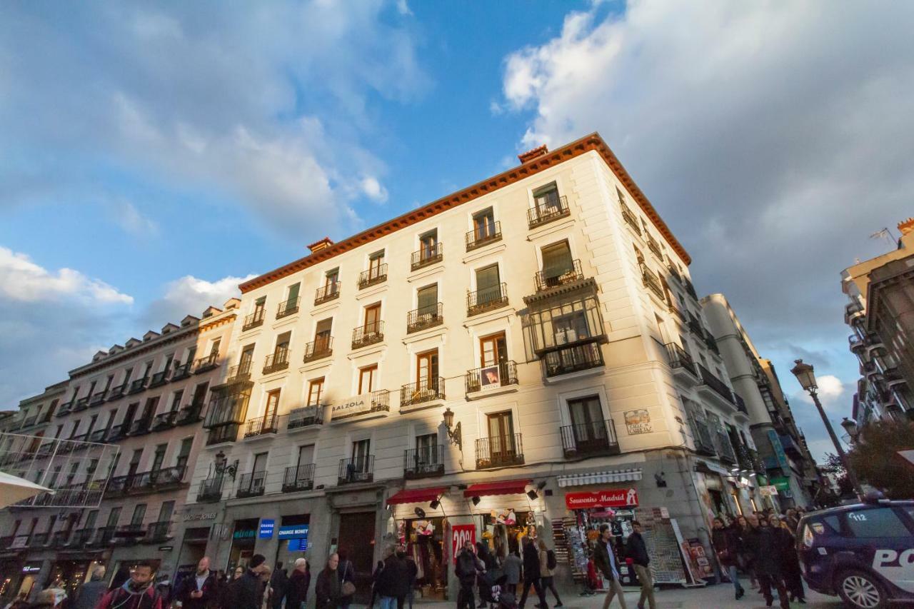 1851: Exceptional 19Th Century Studio In Madrid Exteriör bild